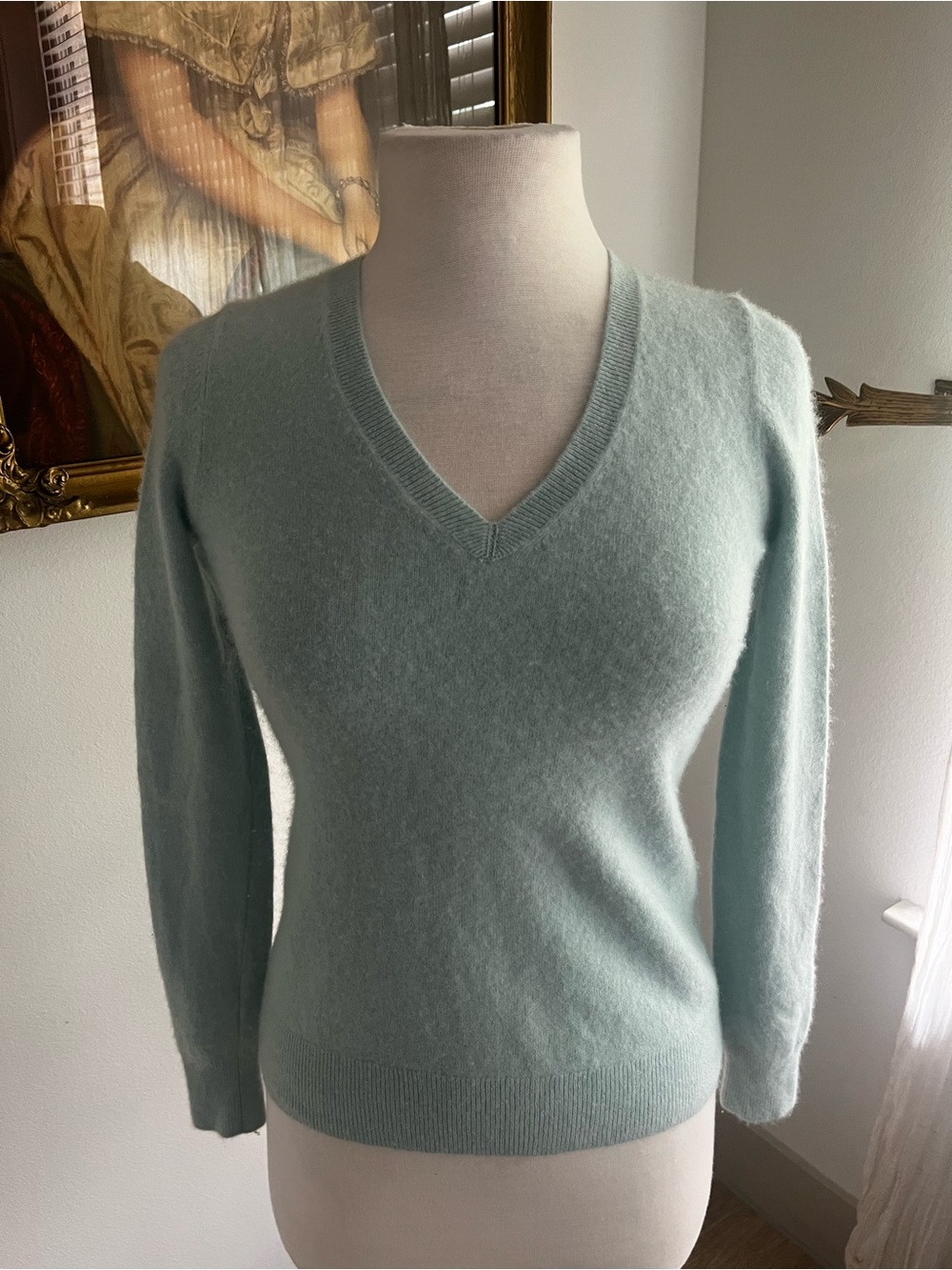 Ann Taylor Mint Blue Cashmere V-Neck Sweater